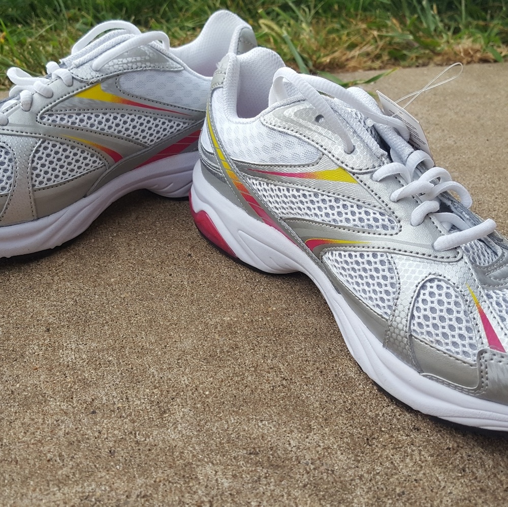 Brand new Danskin Now tennis shoes
